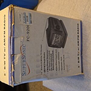 SuperSonic Model FC-9200 5” Portable B&W Travel TV & AM/FM Radio